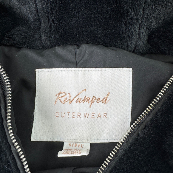 Revamped Women's fluffy black teddy coat - Picture 3 of 11